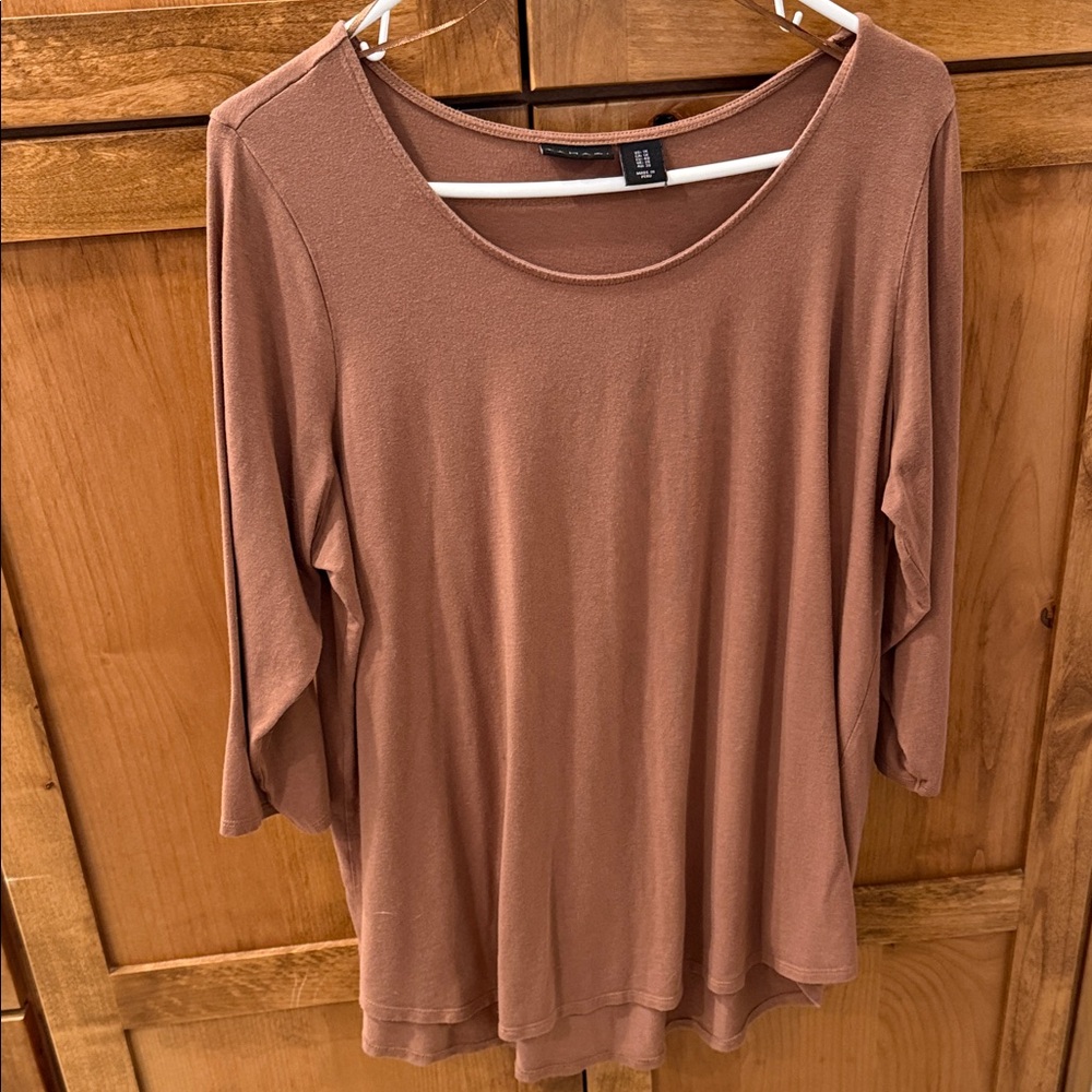 Tahari Scoop Neck Long Sleeve Top in Mauve Brown